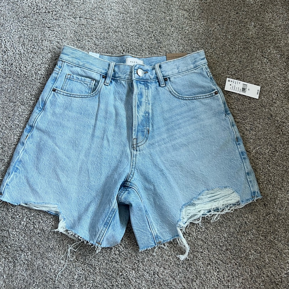 Pacsun blue jeans. Super cute and never worn, distressed and mom jean style